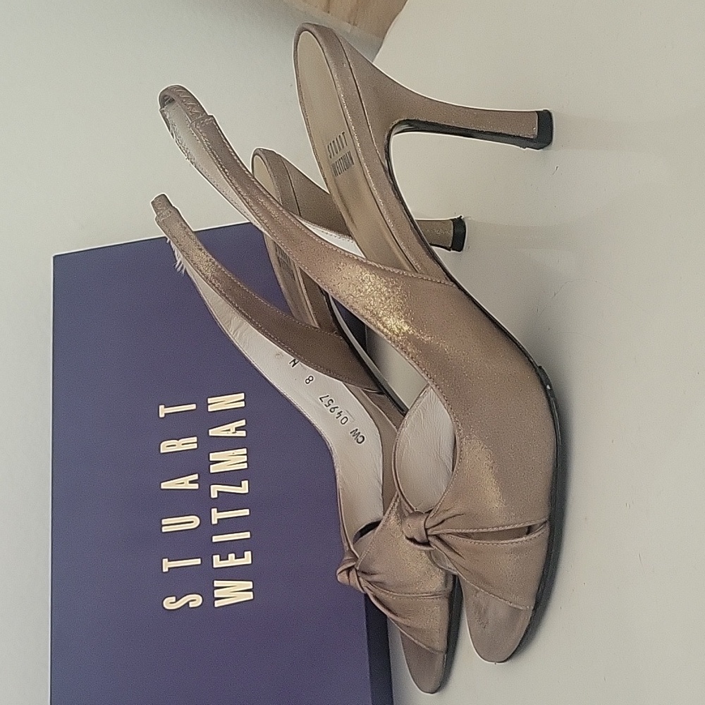 Woman shoes